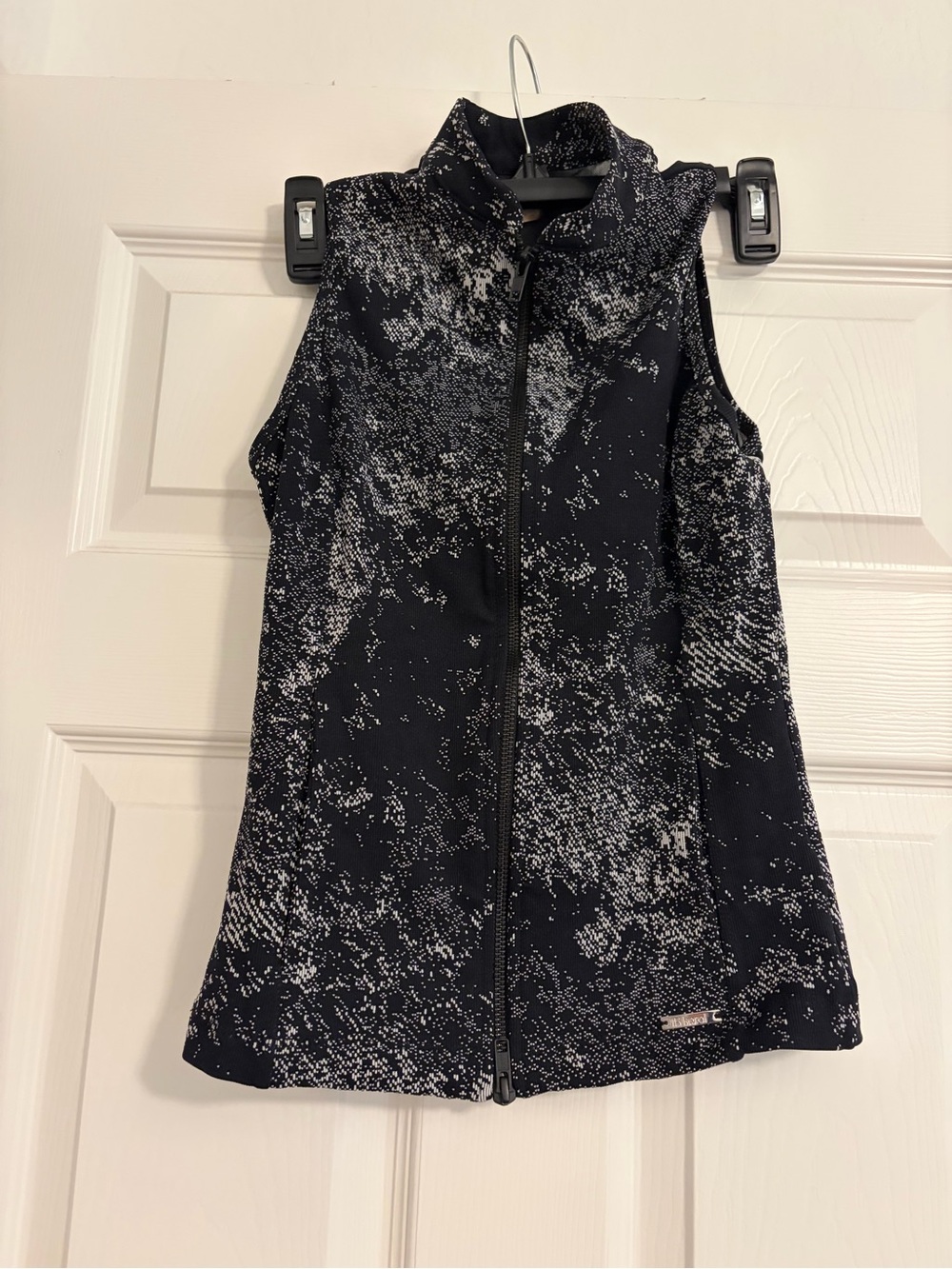 Koral Black& White Speckled Zip-Up Vest
